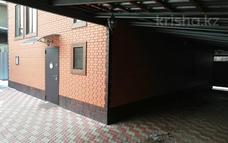 Отдельный дом · 4 комнаты · 208 м² · 10 сот., Усенова 27 за 158 млн ₸ в Алматы — фото 3