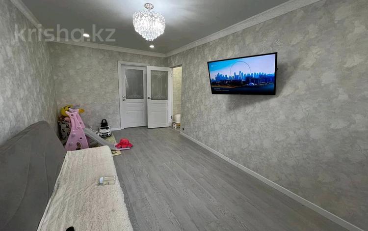 2-комнатная квартира, 45 м², 2/5 этаж, Сары Арка 20 за 14.3 млн 〒 в Жезказгане — фото 2