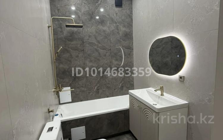 1-бөлмелі пәтер · 39.8 м² · 2/10 қабат, Кумисбекова 4, бағасы: 32 млн ₸ в Астане, Сарыарка р-н — фото 2