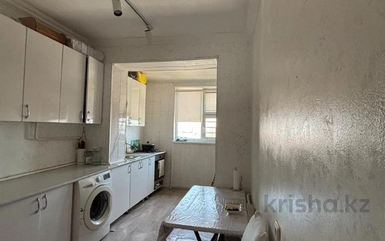 3-комнатная квартира · 70 м² · 5/5 этаж, 26-й мкр 1Б за 15.5 млн ₸ в Актау — фото 2