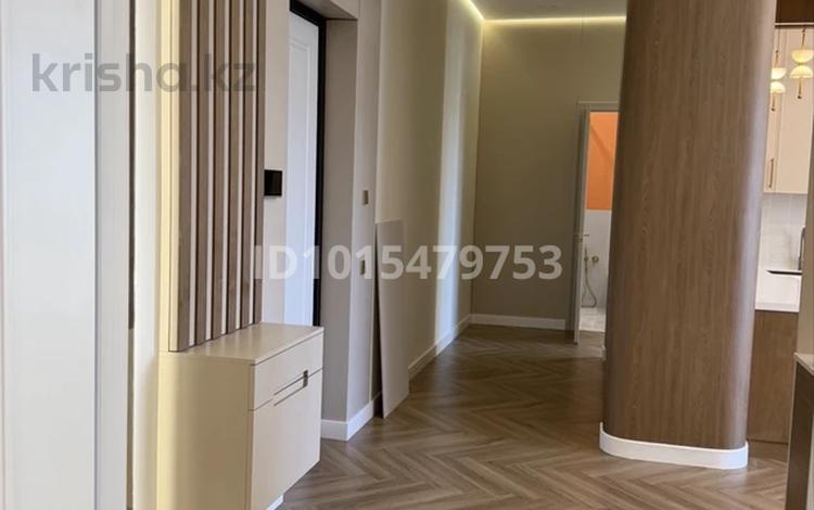 3-комнатная квартира · 73 м² · 9/9 этаж, Жоше-Хан за 76 млн ₸ в Астане, Есильский р-н — фото 2