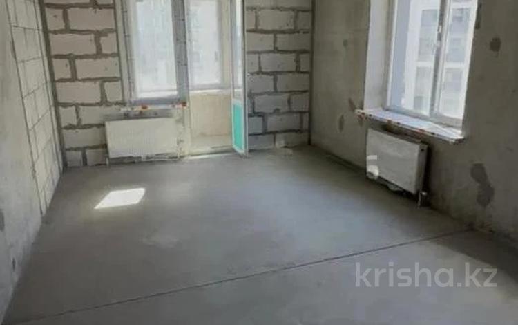 2-бөлмелі пәтер · 42 м² · 4/15 қабат, Райымбека 210, бағасы: 36 млн ₸ в Алматы, Алмалинский р-н — фото 2