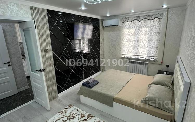 1-комнатная квартира · 40 м² · 4/4 этаж, Муратбаева 32 — Район Универсам за 15 000 ₸ в  — фото 2