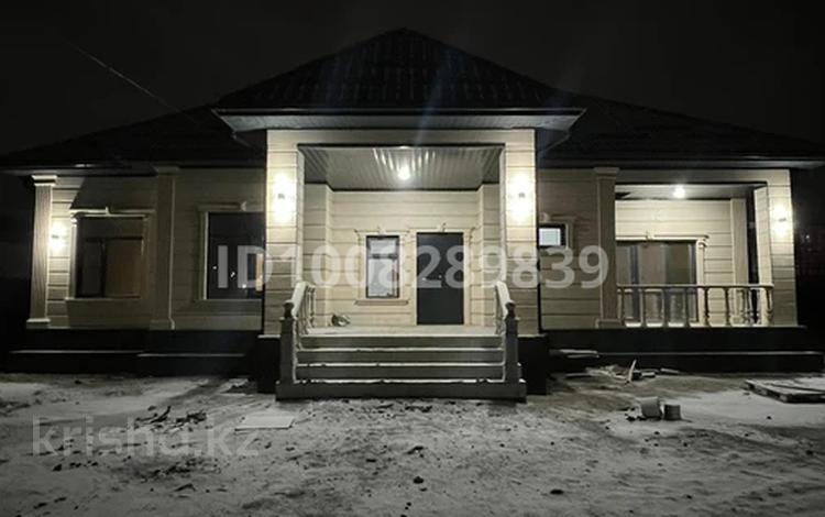 Отдельный дом · 4 комнаты · 170.77 м² · 10 сот., мкр Жулдыз, Арона Аюпова 29а за 50 млн 〒 в Атырау — фото 3
