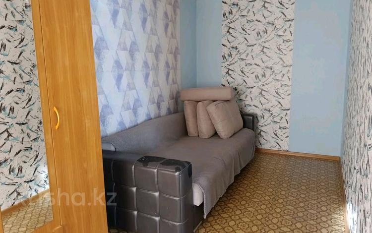 2-бөлмелі пәтер · 40 м² · 2/5 қабат, Машхур Жусупа 37, бағасы: 10 млн ₸ в Экибастузе — фото 2