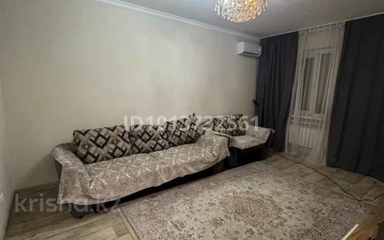 2-комнатная квартира · 53 м² · 5/5 этаж, мкр Тастак-2 16 за 300 000 ₸ в Алматы, Алмалинский р-н — фото 2