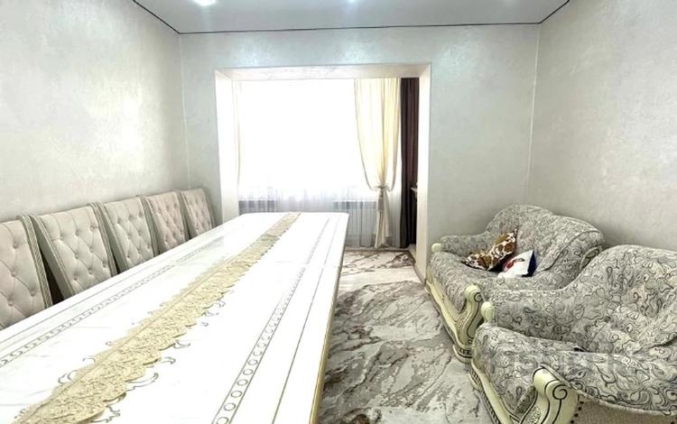 4-бөлмелі пәтер · 107 м² · 1/5 қабат, 4 ш/а, бағасы: 40 млн ₸ в Уральске, мкр 4 — фото 2