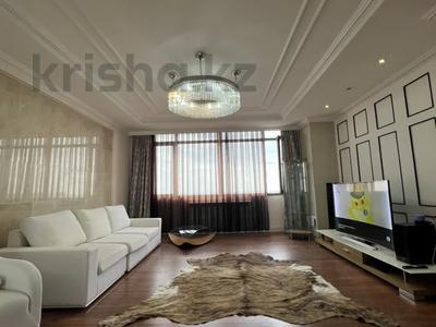 4-бөлмелі пәтер · 167.7 м² · 27/33 қабат, Қошқарбаева 2, бағасы: ~ 120 млн ₸ в Астане, Сарайшык р-н