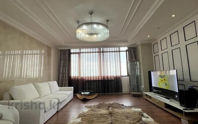4-бөлмелі пәтер · 167.7 м² · 27/33 қабат, Қошқарбаева 2, бағасы: ~ 120 млн ₸ в Астане, Сарайшык р-н — фото 2