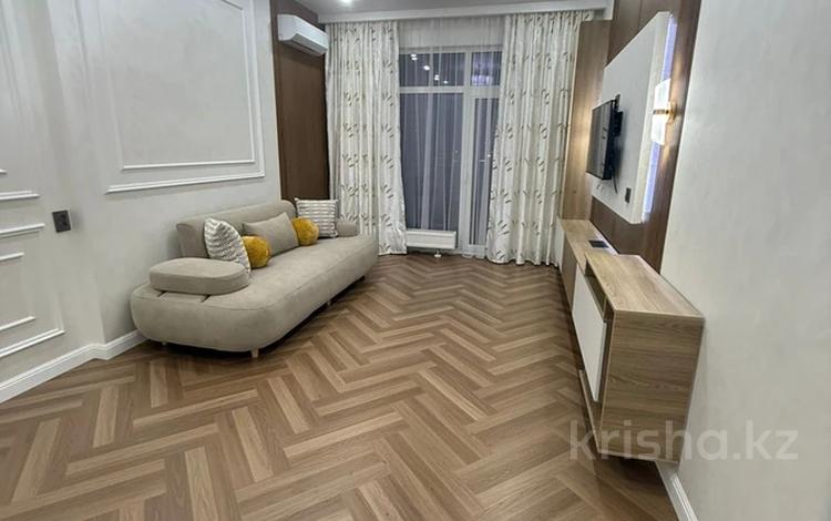 2-бөлмелі пәтер · 75 м² · 9/15 қабат, мкр Тараз, Рыскулова, бағасы: 350 000 ₸ в Шымкенте, Аль-Фарабийский р-н — фото 2