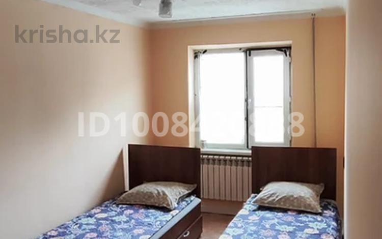 2-комнатная квартира · 54 м² · 1 этаж, Алимкулова 7а — Верхный базарға қарама қарсы бетте за 150 000 ₸ в Шымкенте — фото 2