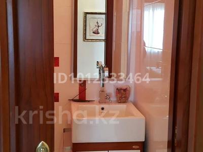 3-бөлмелі пәтер · 105 м² · 8/8 қабат, Д. Кунаева 35, бағасы: 65 млн ₸ в Астане, Есильский р-н