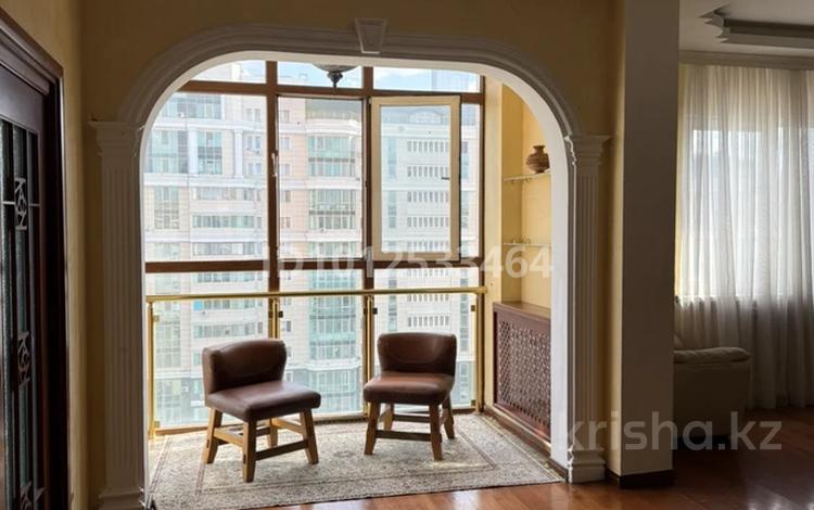 3-комнатная квартира · 105 м² · 8/8 этаж, Д. Кунаева 35 за 56 млн ₸ в Астане, Есильский р-н — фото 19