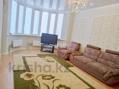 3-комнатная квартира · 137 м² · 8/9 этаж, М.Маметова 111 — Петровского за 43 млн 〒 в Уральске