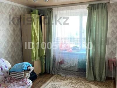 2-бөлмелі пәтер · 40 м² · 5/5 қабат, 18-шағынаудан 17/1 — Квартира теплая солнечная сторона квартира находиться возле торгового дома Феллида все в шаговой доступности, бағасы: 11 млн ₸ в Караганде, Алихана Бокейханова р-н