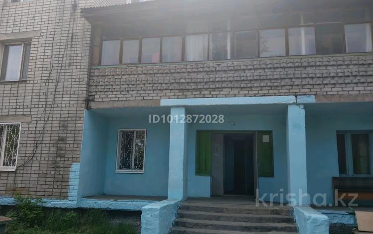 2-бөлмелі пәтер · 58 м² · 1/3 қабат, Красина 83 — Находится в районе Путрем 9, бағасы: 9.2 млн ₸ в Семее — фото 2