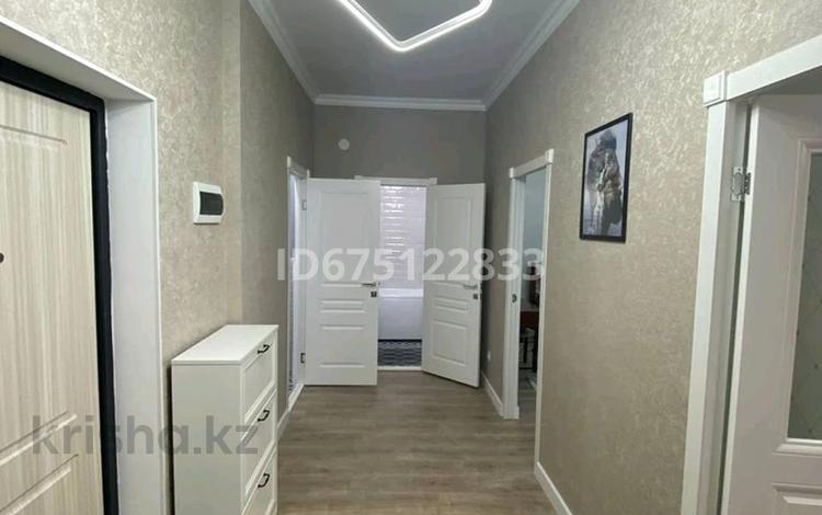 2-бөлмелі пәтер · 77 м² · 4/9 қабат, Абулхайыр хана 74-5, бағасы: 350 000 ₸ в Атырау — фото 17