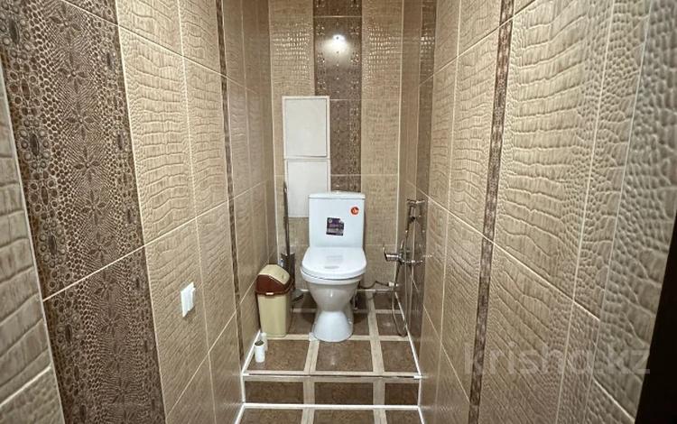 3-бөлмелі пәтер · 100 м² · 1/5 қабат, мкр. Алтын орда, Молдагулова, бағасы: 29 млн ₸ в Актобе — фото 2