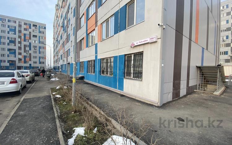 1-комнатная квартира, 40 м², 1/9 этаж, мкр Шугыла, Райымбека 590/1 — Проспект Райымбека за 25.5 млн 〒 в Алматы, Наурызбайский р-н — фото 10