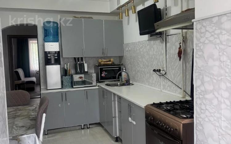 3-комнатная квартира · 59.8 м² · 2/5 этаж, мкр 8, Братья Жубановых за 21.5 млн ₸ в Актобе — фото 2