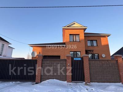 Отдельный дом • 5 комнат • 381 м² • 10 сот., Валиханова — Республика за 95 млн 〒 в Косшы