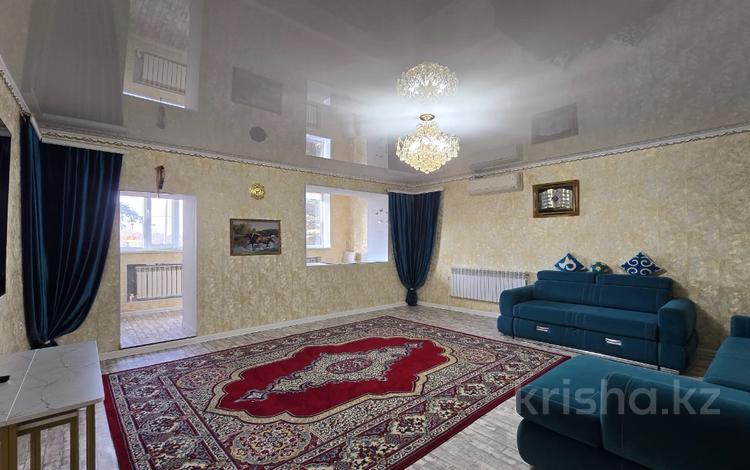 Отдельный дом · 7 комнат · 347.6 м² · 10 сот., Жилой массив Балауса (бывш. Заречный-2), улица Кайдауыл Батыра . за 70 млн ₸ в Актобе — фото 29