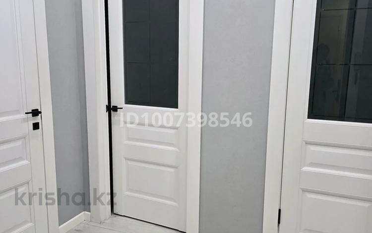 1-комнатная квартира · 47.3 м² · 3/9 этаж, 17-й микрорайон, 17 мкр. 26/5 — Север за 29 млн 〒 в Шымкенте, Аль-Фарабийский р-н — фото 25