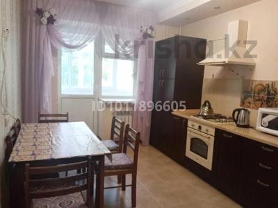 2-бөлмелі пәтер · 67 м² · 2/5 қабат, ул. Курмангазы 5, бағасы: 215 000 ₸ в Атырау, мкр Авангард-2