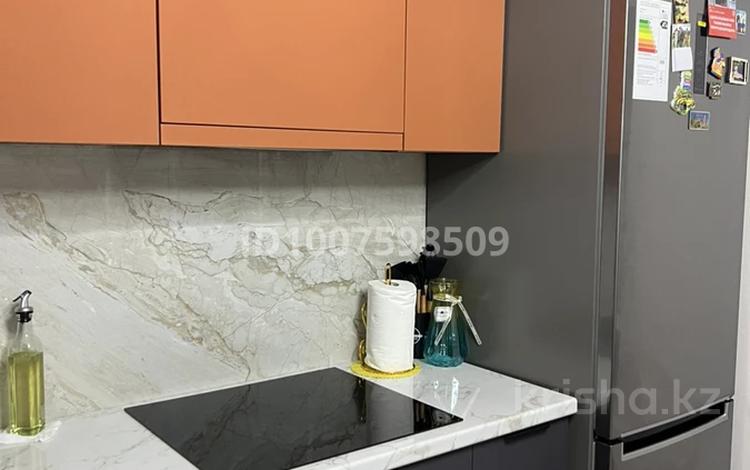 2-бөлмелі пәтер · 72 м² · 1/6 қабат, мкр Юго-Восток, 137-й учетный квартал 787, бағасы: 37 млн ₸ в Караганде, Казыбек би р-н — фото 2