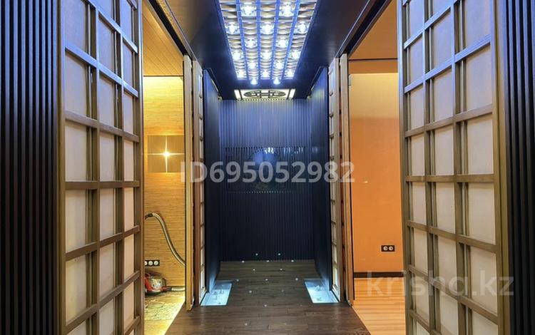 3-бөлмелі пәтер · 155 м² · 4/4 қабат, Мирас — Садыкова, бағасы: 195 млн ₸ в Алматы, Бостандыкский р-н — фото 2