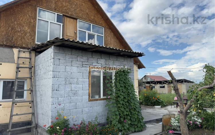 Отдельный дом · 4 комнаты · 130 м² · 10 сот., Массив Бобровка 4683 — Магазин Калинка за 13.5 млн 〒 в Семее — фото 2