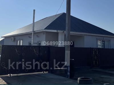 Жеке үй · 4 бөлме · 195 м² · 8 жүзд., 16 9 — Еркинкала, бағасы: 35 млн ₸ в Атырау