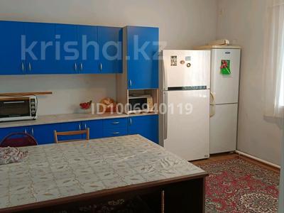 Отдельный дом · 8 комнат · 150 м², Темир су 77 — 4 за 160 000 〒 в Атамекене