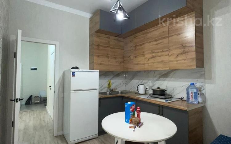 1-комнатная квартира, 37 м², 6/12 этаж, Туран — Улы Дала