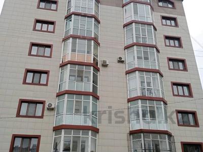 2-комнатная квартира, 60 м², 2/8 этаж, Дукенулы 4 за 14 млн 〒 в Астане, Сарыарка р-н