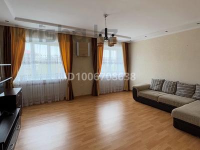 3-комнатная квартира · 89 м² · 3/5 этаж, Курмангазы 1 — Конечная Авангард за 250 000 〒 в Атырау