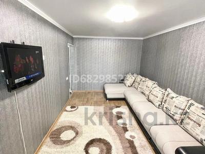 Сағатына пәтерлер в Карагандинской обл.: 1-бөлмелі пәтер · 34 м² · 3/5 қабат, Майкудук, 14й микрорайон 10 — Маг Казахстан, бағасы: 2 000 〒 1-бөлмелі пәтер · 34 м² · 3/5 қабат, Майкудук, 14й микрорайон 10 — Маг Казахстан, бағасы: 2 000 〒 в Караганде, Алихана Бокейханова р-н