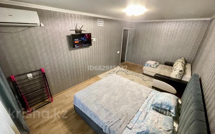 1-комнатная квартира · 34 м² · 3/5 этаж, Майкудук, 14й микрорайон 10 — Маг Казахстан за 3 000 〒 в Караганде, Алихана Бокейханова р-н — фото 8