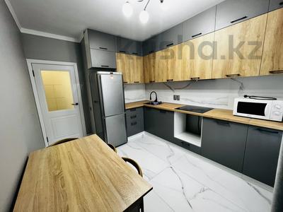 Пәтерлер в Алматы: 1-бөлмелі пәтер · 46 м² · 8/13 қабат, Есенова 160/3, бағасы: 31.5 млн 〒 1-бөлмелі пәтер · 46 м² · 8/13 қабат, Есенова 160/3, бағасы: 31.5 млн 〒 в Алматы, Жетысуский р-н
