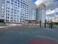 2-бөлмелі пәтер · 61 м² · 4/10 қабат, Абикен Бектуров 1, бағасы: 60 млн ₸ в Астане, Есильский р-н — фото 19