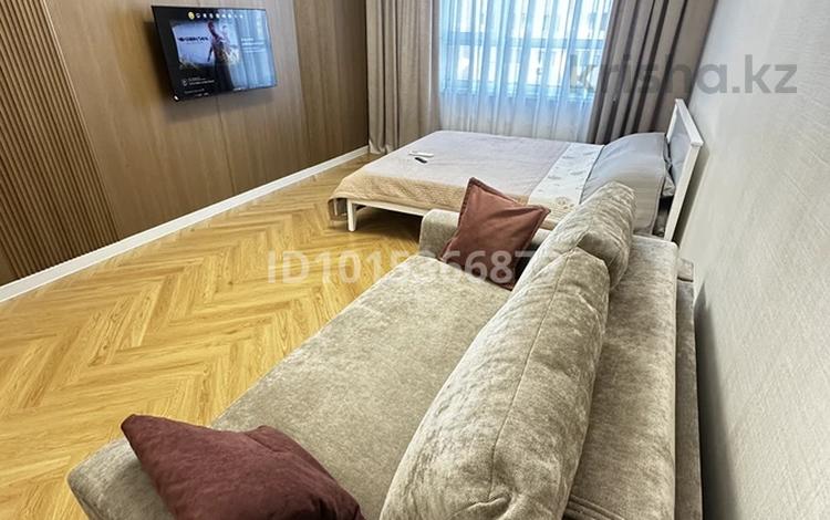 1-комнатная квартира · 45 м² · 5/9 этаж, Сыганак 22/1 — Пересечение улиц Сыганак и Анет Баба за 20 000 ₸ в Астане, Нура р-н — фото 2