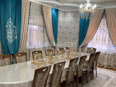 Жеке үй · 5 бөлме · 221 м² · 8 жүзд., Самал-1 ш/а, Мкр Самал 1, бағасы: 89.9 млн ₸ в Шымкенте, Абайский р-н