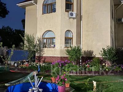 Отдельный дом • 7 комнат • 428 м² • 10 сот., мкр Акжар за 150 млн 〒 в Алматы, Наурызбайский р-н