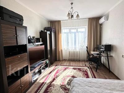 Продажа квартир в Алматы: 1-комнатная квартира · 40 м² · 7/9 этаж, мкр Аксай-5 4 за 29 млн 〒 1-комнатная квартира · 40 м² · 7/9 этаж, мкр Аксай-5 4 за 29 млн 〒 в Алматы, Ауэзовский р-н