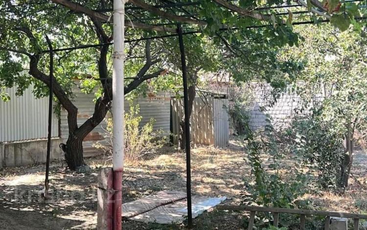 Отдельный дом · 2 комнаты · 60 м² · 8 сот., Самал 2 4 за 120 000 ₸ в Шымкенте — фото 2