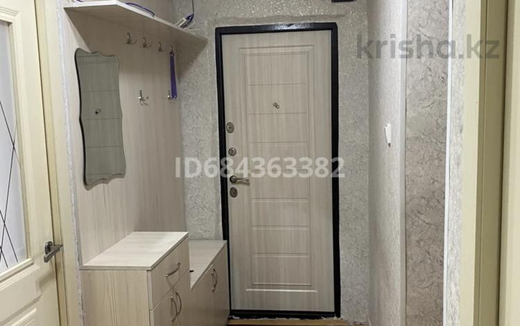 3-комнатная квартира · 70 м² · 5/5 этаж, 27-й мкр 21 — Рядом Аман, достык, школа, садик,тортелла,остановки 2,3,5,8 за 19.5 млн ₸ в Актау — фото 2