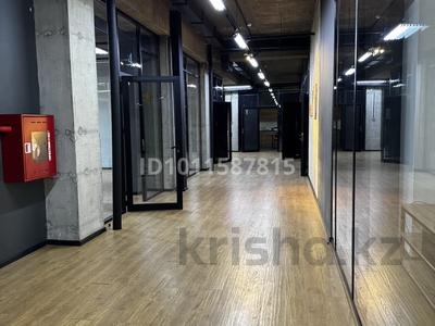 Офисы, конференц-залы, кабинеты и рабочие места · 500 м² за 3.5 млн ₸ в Актобе