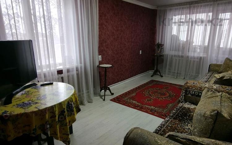 3-комнатная квартира · 65 м² · 5/5 этаж, 68 квартал за 14.5 млн ₸ в Темиртау — фото 2