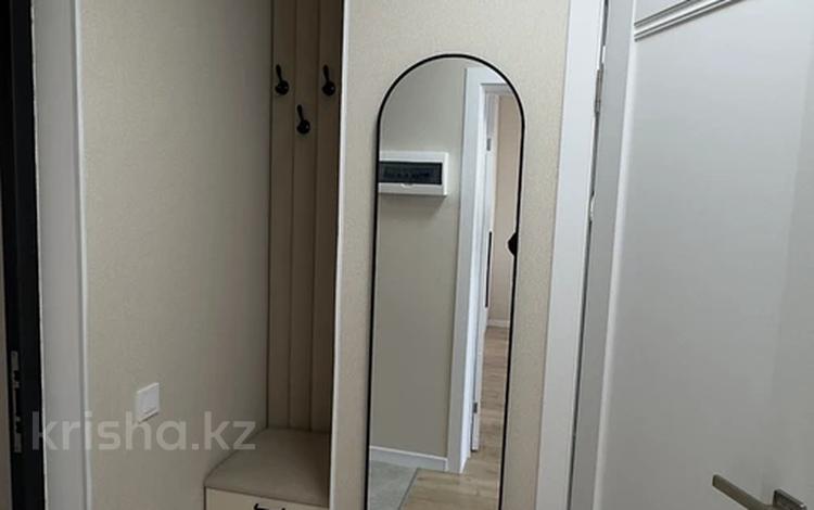 2-комнатная квартира · 57 м² · 17/17 этаж, Улы дала 10 за 290 000 ₸ в Астане, Нура р-н — фото 2