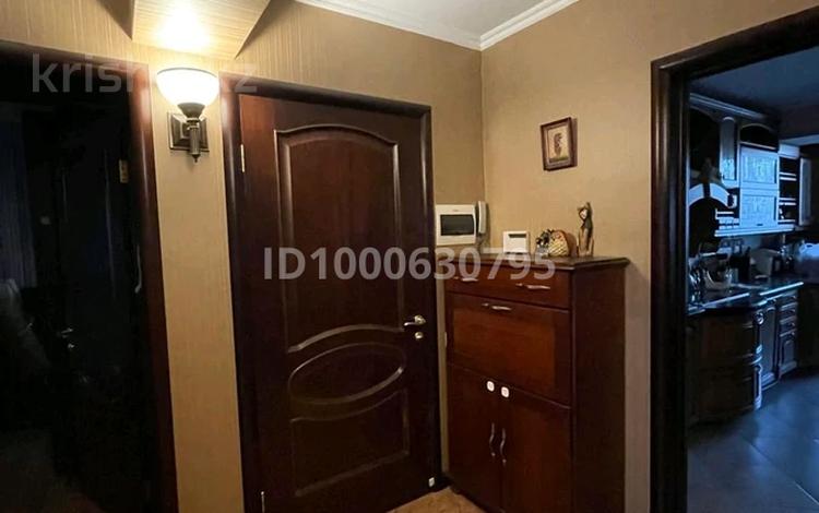 3-бөлмелі пәтер · 59.7 м² · 3/5 қабат, Абая 42 — Сидранского, бағасы: 38 млн ₸ в Конаеве — фото 2